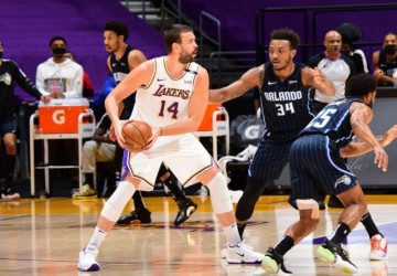 开云-小加难逃被裁命运？沃格尔：三位中锋湖人缺一不可